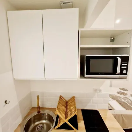 Le Marty 2 Апартаменты Каркассон